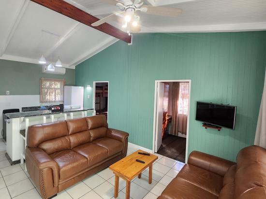 Plettenberg, A Forever Resort: 6-Sleeper Brick Chalet (Wheelchair accessible). No river view. 3 bedrooms (2 single beds & 2 bunk beds)