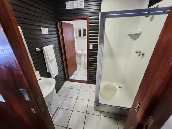 Plettenberg, A Forever Resort: 6-Sleeper Timber Chalet. No river view. 3 bedrooms (1 queen bed & 4 single beds.)